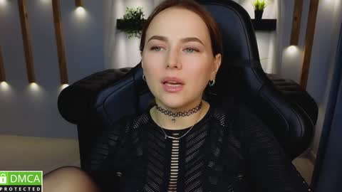 Snapshot of mira_mermayd chatting on January 2025 11:17:01 AM Mira online show from January 2025 11:17:01 AM