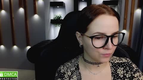 Snapshot of mira_mermayd chatting on January 2025 08:19:02 AM Mira online show from January 2025 08:19:02 AM