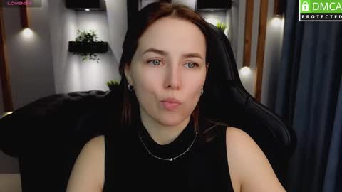 Snapshot of mira_mermayd chatting on February 2025 01:37:01 AM Mira online show from February 2025 01:37:01 AM