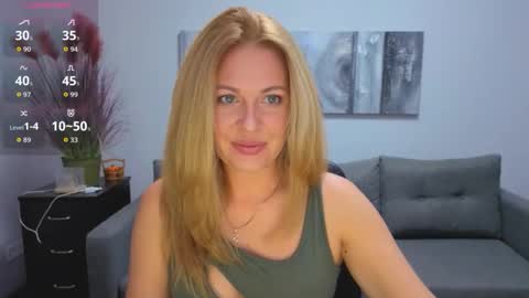 Snapshot of mira_whitme chatting on October 2025 11:44:01 AM Mira online show from October 2025 11:44:01 AM