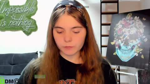 miraa_bloom online show from April 2026 02:06:01 PM