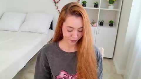 Snapshot of mirabella__flower chatting on July 2026 12:48:02 PM mirabella__flower online show from July 2026 12:48:02 PM