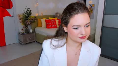 Emma online show from February 2025 10:08:02 AM