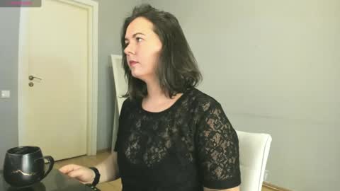 Meera online show from January 2025 10:19:01 AM