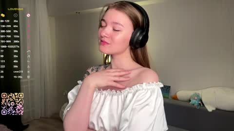 Mira online show from April 2026 08:54:02 PM