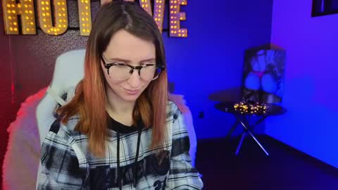 Mira online show from December 2024 12:28:02 PM