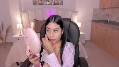 miranda_crawfor online show from September 2025 12:07:01 PM