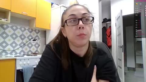 MIRANDA online show from November 2025 02:49:02 PM