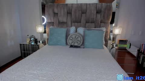 Miranda online show from April 2026 12:57:02 AM