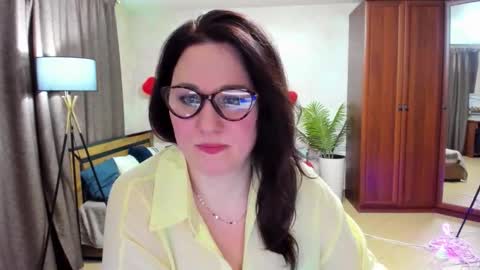 MirandaDyson online show from February 2026 04:18:01 PM