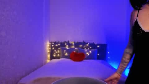 Snapshot of miraskyy chatting on February 2026 09:03:02 PM MiraSkyy online show from February 2026 09:03:02 PM