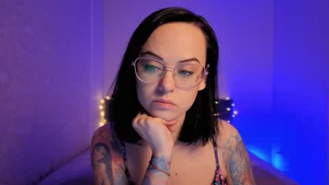 Snapshot of miraskyy chatting on March 2026 04:33:01 PM MiraSkyy online show from March 2026 04:33:01 PM