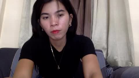Snapshot of mireill_sex chatting on June 2026 09:33:01 AM mireill_sex online show from June 2026 09:33:01 AM