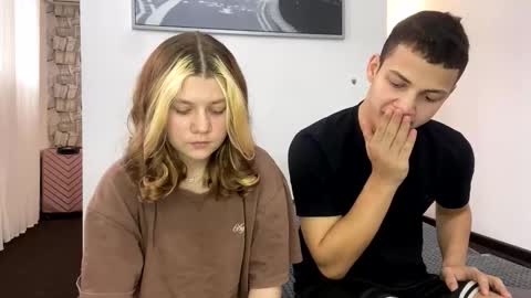 mirelcouple online show from February 2026 10:00:01 AM