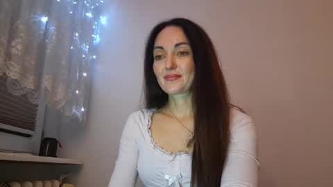 Snapshot of mirelisse chatting on May 2026 09:56:02 PM Christina online show from May 2026 09:56:02 PM