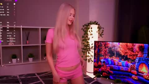 Elsa online show from November 2025 08:14:01 PM