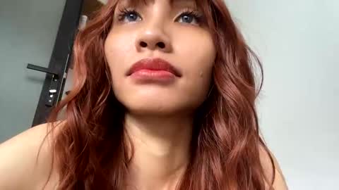 Miriam Schl online show from October 2025 02:01:02 AM