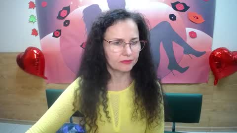 Miroslava Happi online show from October 2025 06:41:02 AM