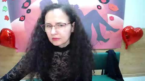 Miroslava Happi online show from October 2025 05:54:02 AM