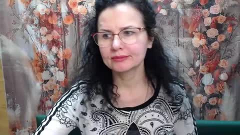 Miroslava Happi online show from April 2026 07:22:01 AM