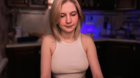 Mira online show from November 2025 03:05:02 PM