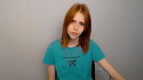 misaki_chan_ online show from September 2025 08:43:01 PM