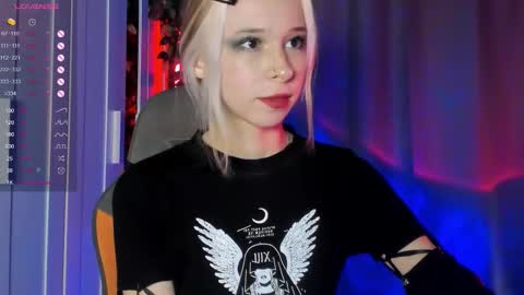 Snapshot of misekiii chatting on November 2025 12:44:01 AM misekiii online show from November 2025 12:44:01 AM