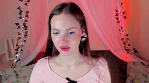 Snapshot of mish_ka3 chatting on December 2024 02:22:02 PM Misha online show from December 2024 02:22:02 PM