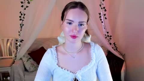 Snapshot of mish_ka3 chatting on September 2025 04:50:01 PM Misha online show from September 2025 04:50:01 PM