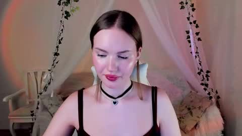 Snapshot of mish_ka3 chatting on September 2025 01:35:02 PM Misha online show from September 2025 01:35:02 PM