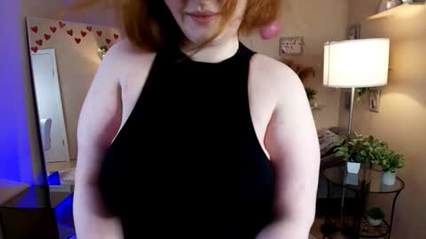 Snapshot of misha_the_createrr chatting on February 2026 07:06:01 AM Ivy online show from February 2026 07:06:01 AM