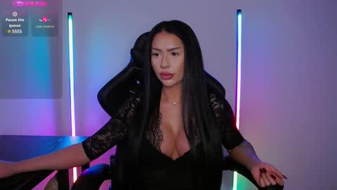 Snapshot of mishablueee chatting on January 2025 08:58:02 PM MishaBlueee online show from January 2025 08:58:02 PM