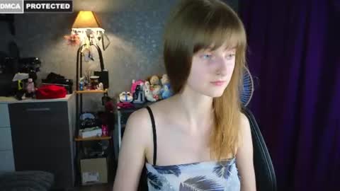 Snapshot of miss___alisa chatting on August 2026 07:08:02 PM Alisa NONNUDE online show from August 2026 07:08:02 PM