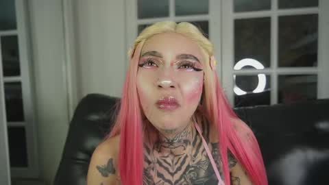 miss___angel online show from February 2026 10:47:02 AM