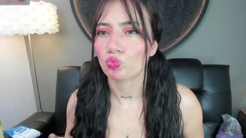Charlotte online show from January 2025 06:09:02 PM