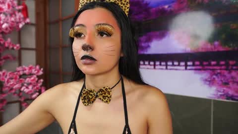 Anastisia online show from October 2025 11:00:01 AM