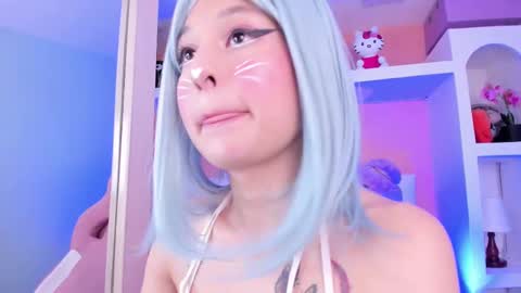Lunna online show from October 2025 11:07:01 AM
