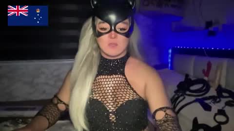 Call me  Miss Antonette  online show from May 2026 12:17:02 AM