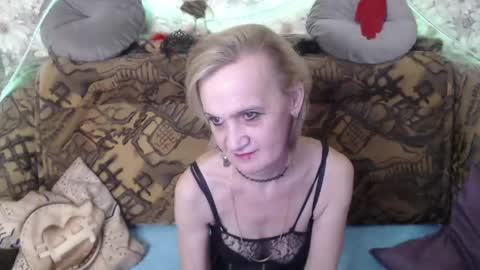 Snapshot of miss_bekker chatting on January 2025 06:50:02 AM ask me online show from January 2025 06:50:02 AM