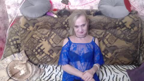 Snapshot of miss_bekker chatting on February 2025 10:07:02 PM ask me online show from February 2025 10:07:02 PM