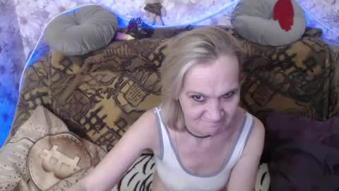 Snapshot of miss_bekker chatting on March 2025 07:03:01 AM ask me online show from March 2025 07:03:01 AM