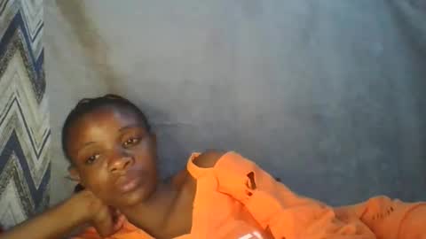 miss_belllo online show from February 2025 07:41:01 PM