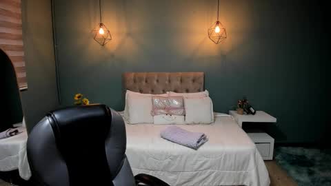 Snapshot of miss_cataleya__ chatting on November 2025 11:32:02 AM Cataleya online show from November 2025 11:32:02 AM