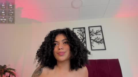 Snapshot of miss_curazao chatting on March 2025 04:44:02 PM CANDELA CASTRO online show from March 2025 04:44:02 PM