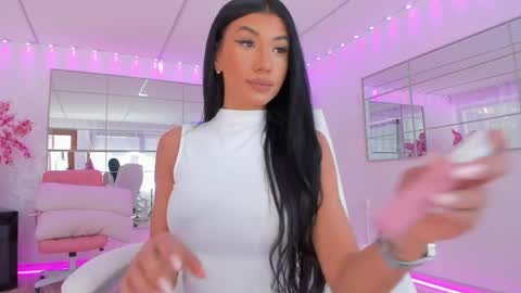 miss_diamond__ online show from April 2026 07:50:02 AM
