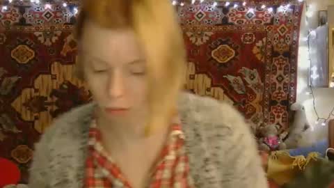 Elis online show from October 2025 11:10:02 AM