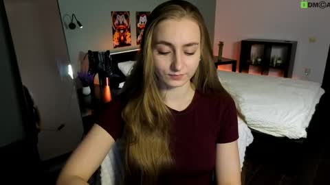 Emily online show from April 2026 08:17:01 AM