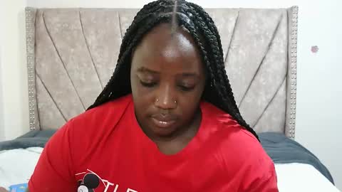 Snapshot of miss_godess chatting on November 2025 06:24:02 AM miss_godess online show from November 2025 06:24:02 AM