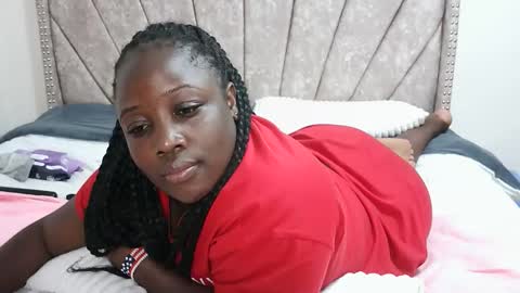 Snapshot of miss_godess chatting on November 2025 09:42:02 PM miss_godess online show from November 2025 09:42:02 PM