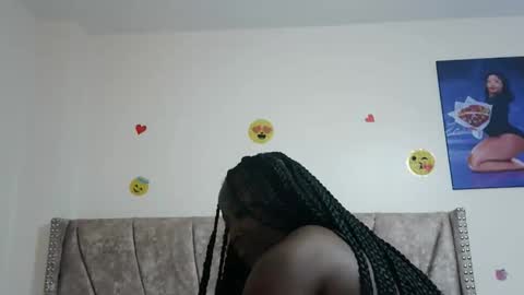 Snapshot of miss_godess chatting on November 2025 03:23:01 PM miss_godess online show from November 2025 03:23:01 PM